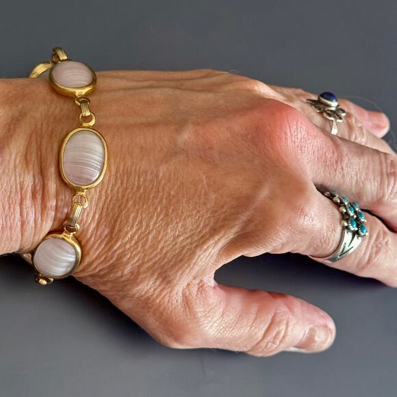 Vintage 60s Sarah Coventry Pale Pale Cabochon Link Bracelet - Picture 6 of 7